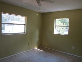 4th image of 2209 47th Avenue Dr W