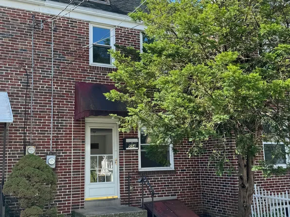 554 Hand Ave, Lancaster, PA 17602