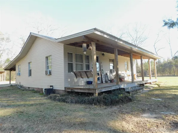 28584 Hammett Rd, Andalusia, AL 36421