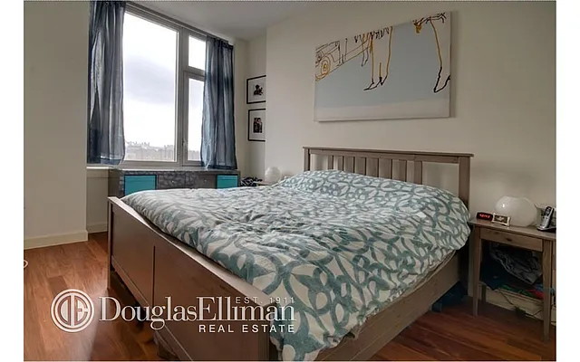 Rented by Douglas Elliman | media 32