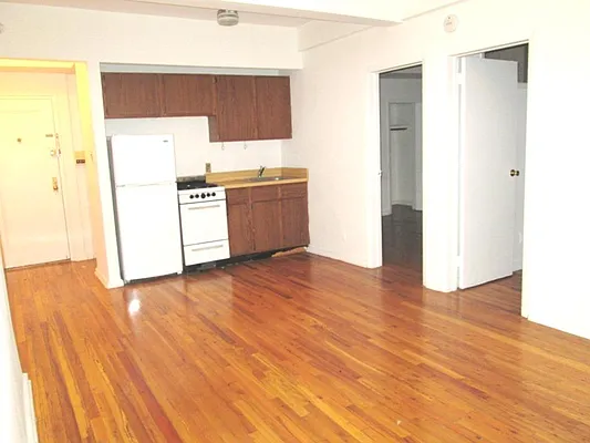 Rented by Keller Williams NYC | media 23