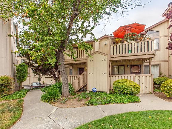 2nd image of 432 Coyote Creek Cir