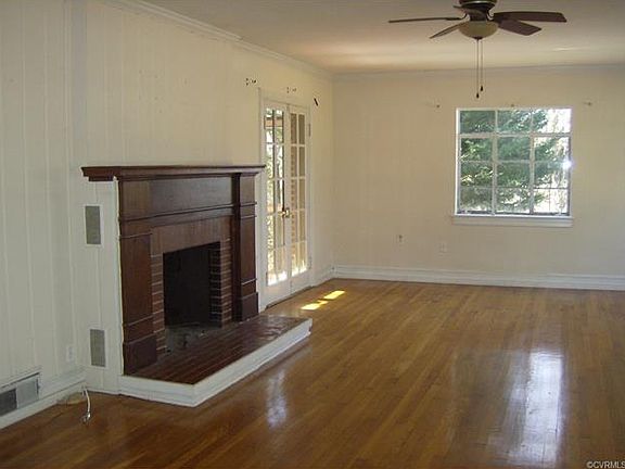 2nd image of 608 Mansion Cir