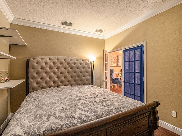 706 York Dale Dr — Photo 21