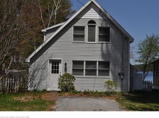 8 Boulder Rd, Raymond, ME 04071