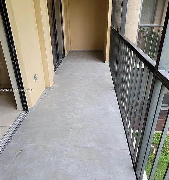 8005 SW 107th Ave #222 — Photo 4