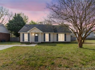 1114 Whiskerlake Dr, Fayetteville, NC 28312