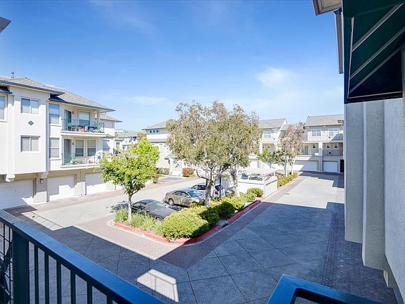 2nd image of 401 Baltic Cir Unit 411