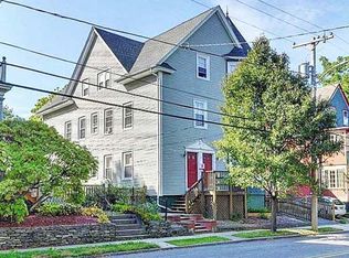 137 Rochambeau Ave #1, Providence, RI 02906