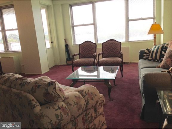 4th image of 1600 Hagys Ford Rd APT 9K