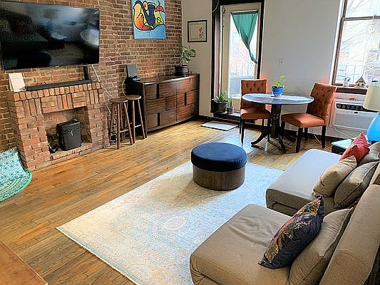 5th image of 15 W 82nd St APT 2B