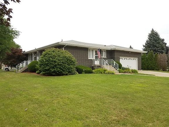 3rd image of 2301 Purdue Dr