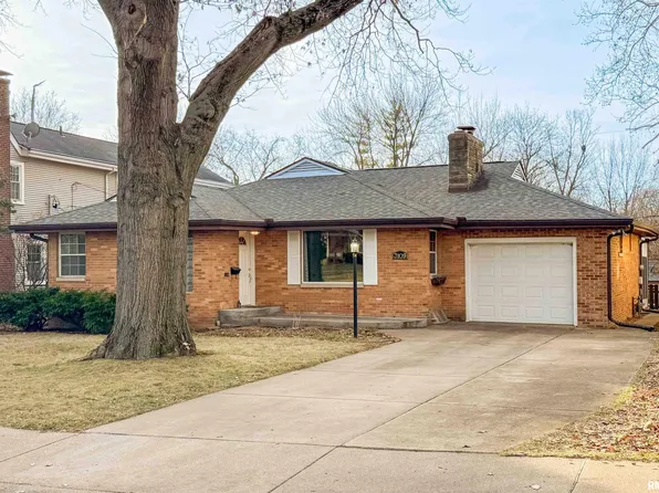3109 N Bigelow St, Peoria, IL 61604