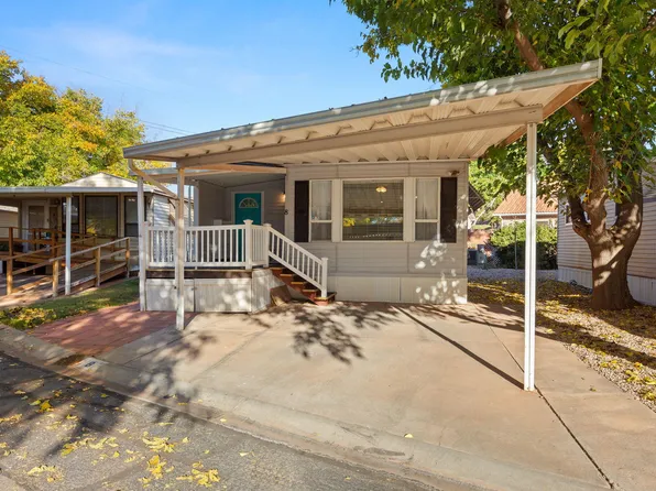 180 N 1100 E Unit 8, Washington, UT 84780