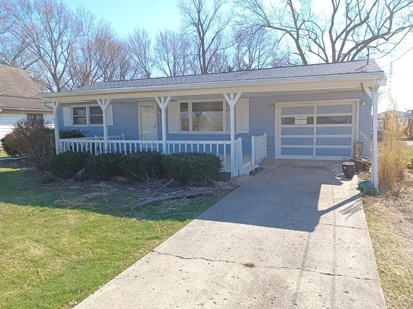 124 1/2 E 14th St, Danville, IL 61832