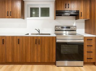 24 Sunbay Ct BASEMENT 2, Richmond Hill, ON L4E 3E3