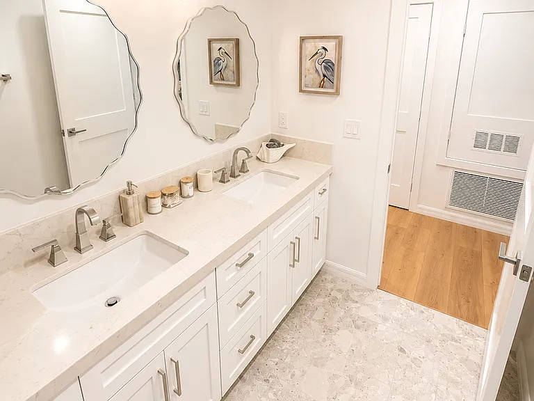 624 N Clementine St — Photo 22