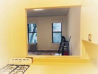 Rented by Flatiron Real Estate Advisors LLC