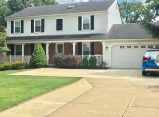 34016 S Side Park Dr, Solon, OH 44139