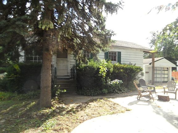 2nd image of 23W511 Woodworth Pl