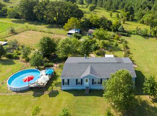 510 Hyacinth Rd, Gilmer, TX 75645