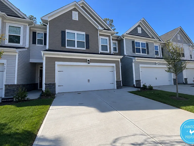 5003 Fir Tree Ln #1 — Photo 2