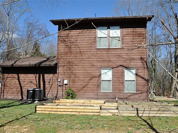 2nd image of 210 Green Violet Dr
