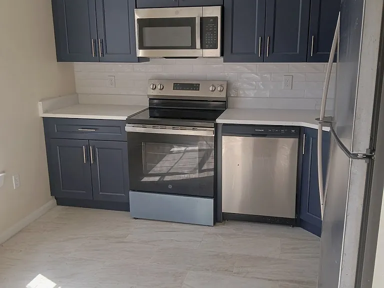 8718 Devon Hills Dr #8718 — Photo 1