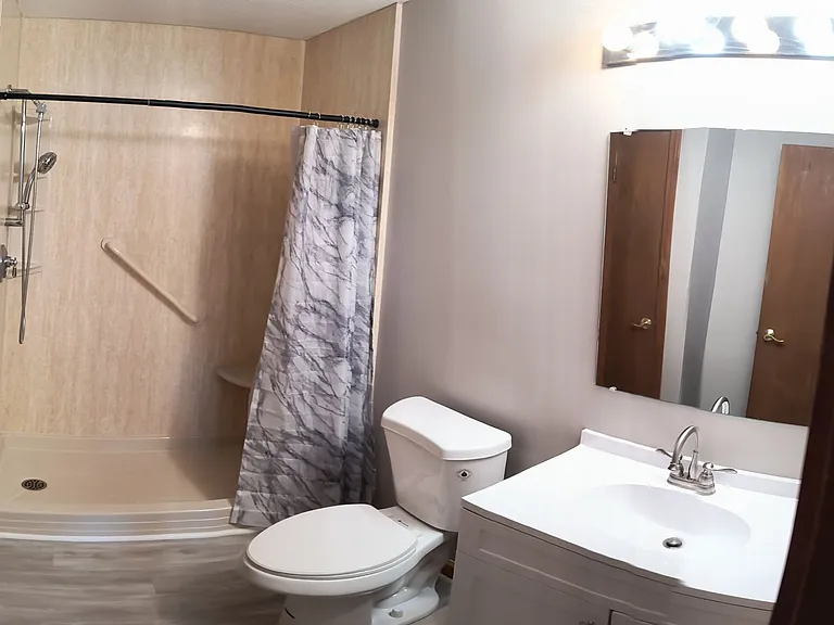 1430 Russell Rd #29 — Photo 2