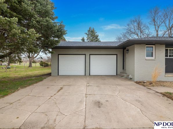 3460 N Ridge Road Dr, Fremont, NE 68025
