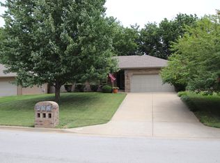 4328 S Hemlock Ave, Springfield, MO 65810