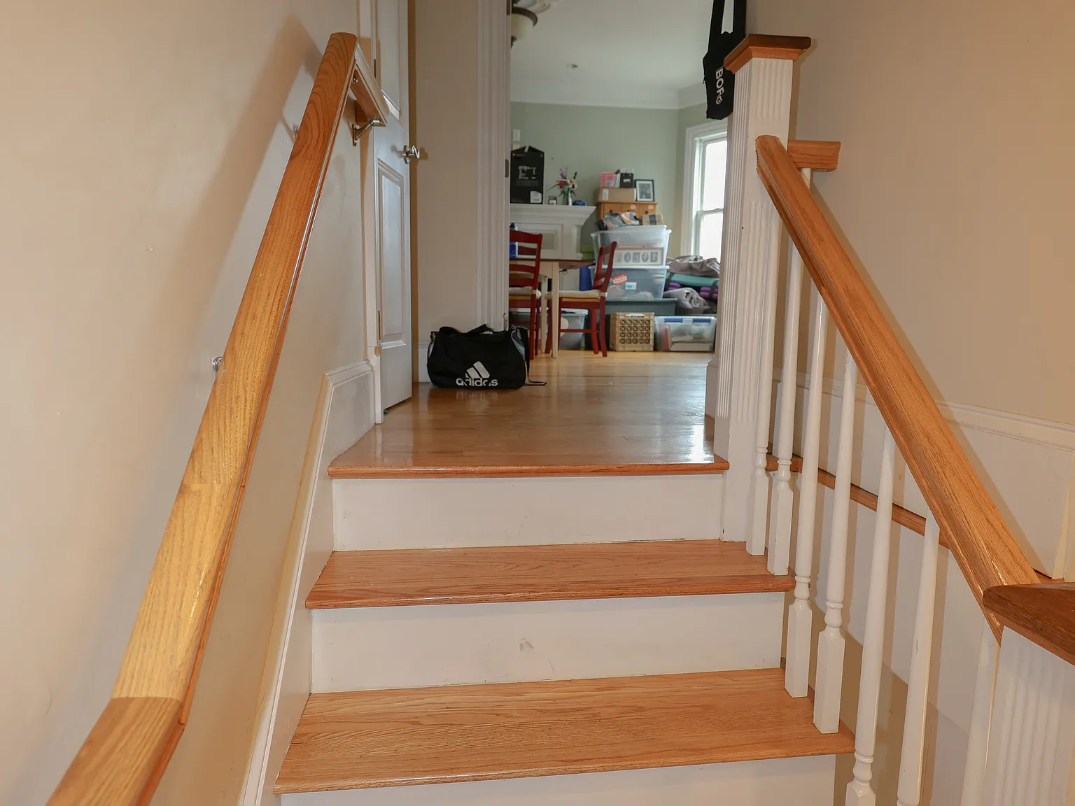 4 bed, 2900 sqft, $4,600 — Photo 4