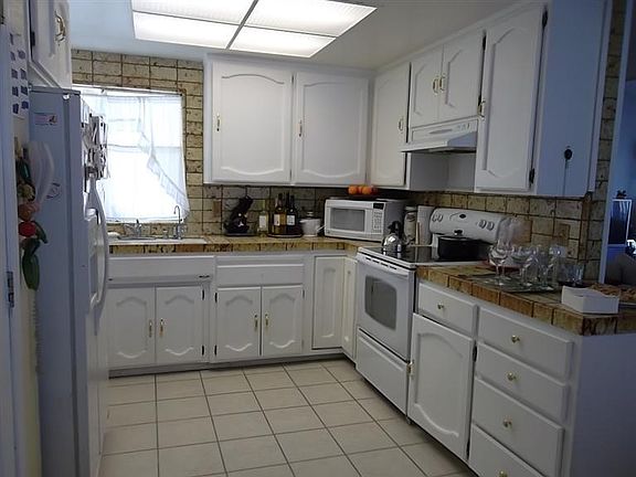 4th image of 9351 Matador Way