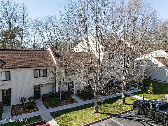 2nd image of 45 Wilshire Heights Dr