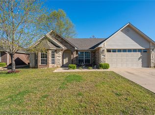 1928 Wilder Ln, Alma, AR 72921