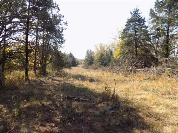 1900 & Campbell Rd, Parker, KS 66072