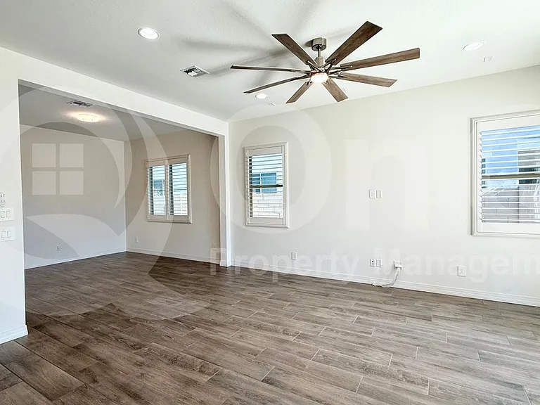 4280 S Amethyst Dr — Photo 5