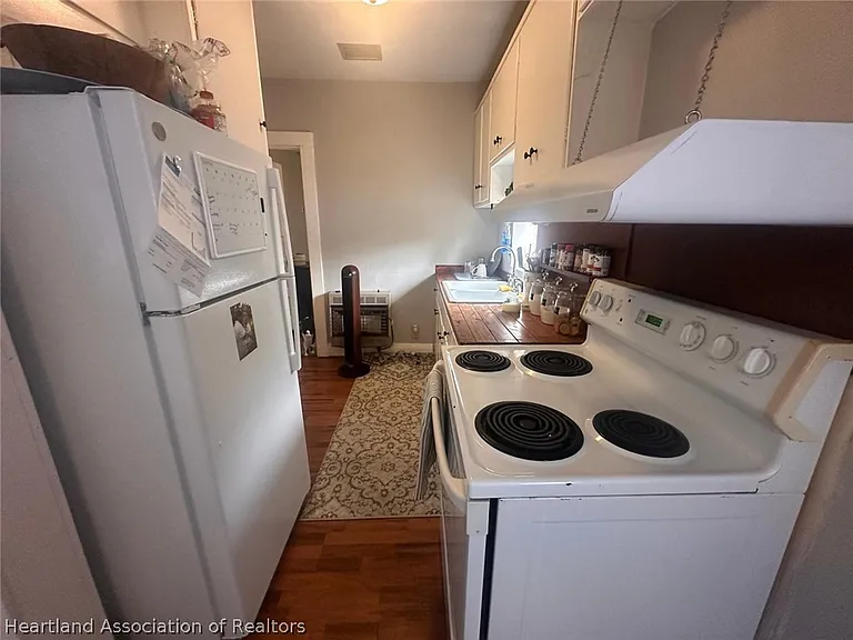 Sweetbay Ct — Photo 14