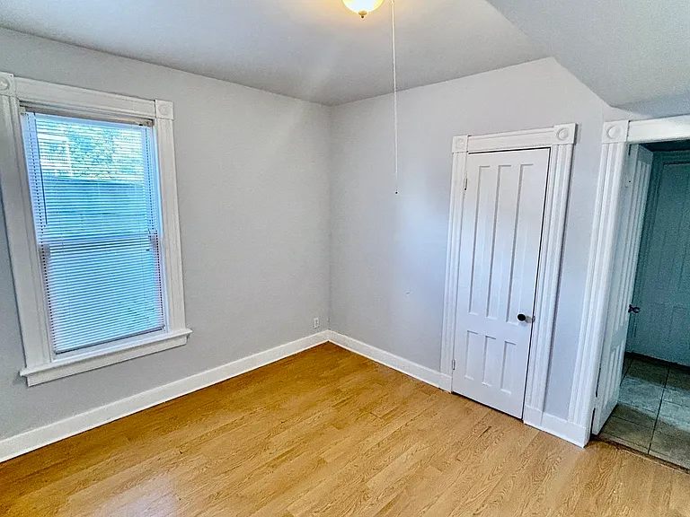 57 Houston St #1 — Photo 4