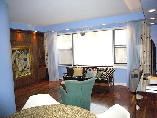 Sold by Barshay Brokerage | media 11