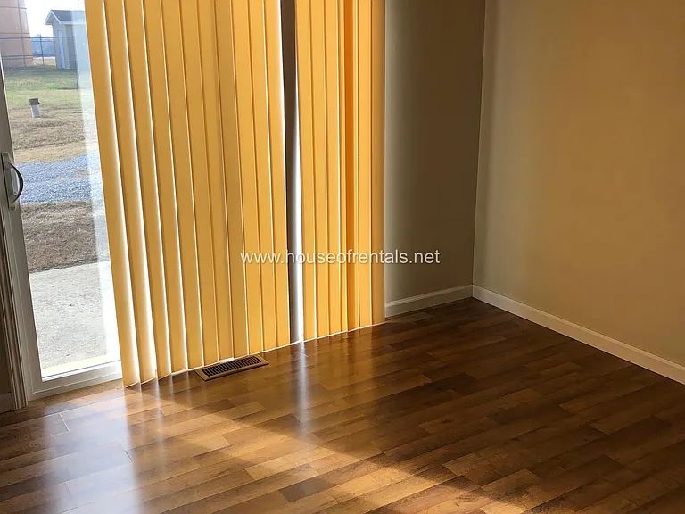 1413 Marion St #1 — Photo 3
