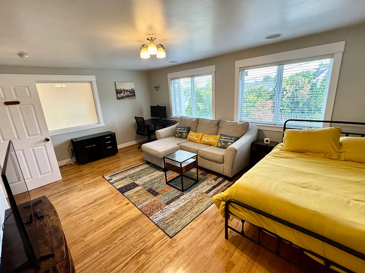 1 bed, 4129 sqft, $1,395 — Photo 1