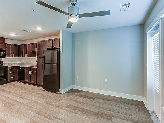3rd image of 1110 Shady Brook Ln S #1-312