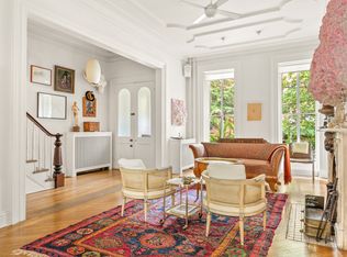 70 Cambridge Pl, Brooklyn, NY 11238