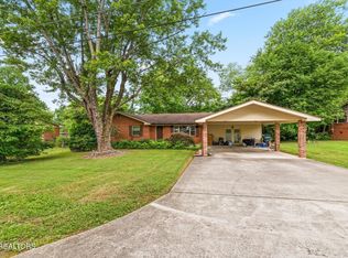 530 Brewer St, Athens, TN 37303