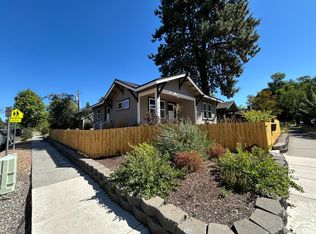 218 NW Broadway St, Bend, OR 97703