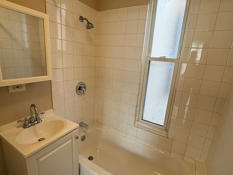 5932 S Morgan St — Photo 23