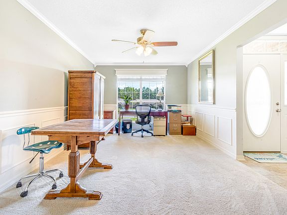 5th image of 2787 Dunsmuir Dr