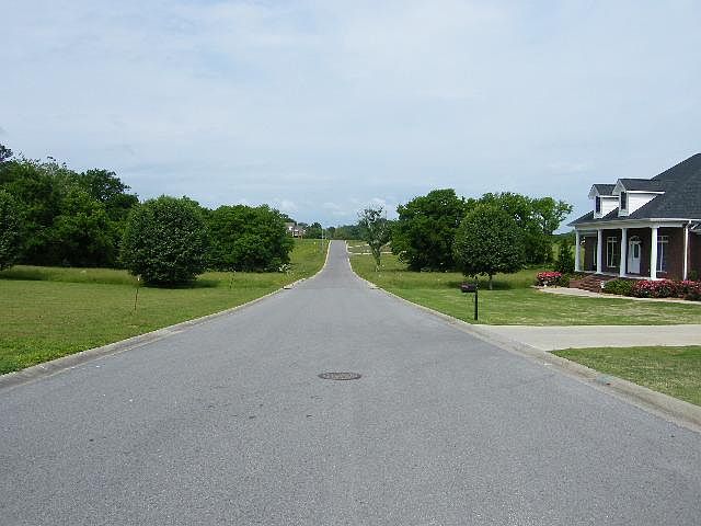 2nd image of 20 Belmont Dr #20