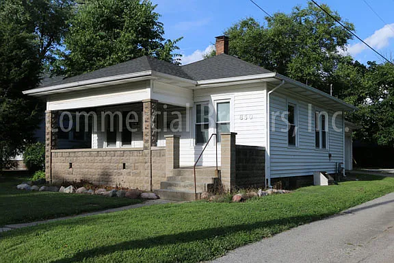 850 N Salisbury St — Photo 1